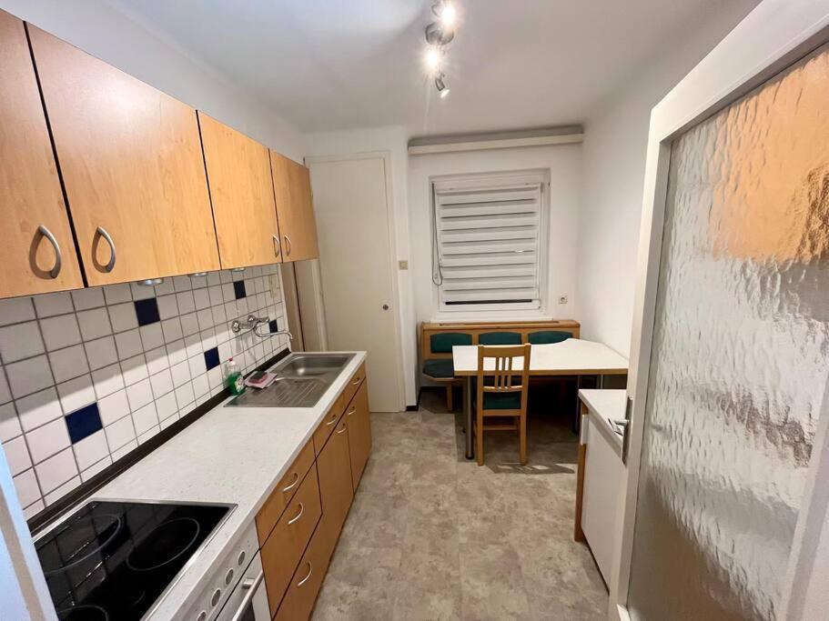 Wohnung Naehe Lkh Und Der Med Uni Štýrský Hradec Exteriér fotografie