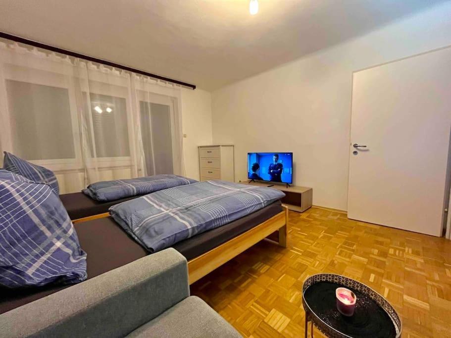 Wohnung Naehe Lkh Und Der Med Uni Štýrský Hradec Exteriér fotografie